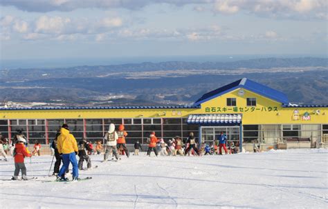 宮城県 スキー場 - 雪の上で出会う、温泉と宇宙の不思議な関係